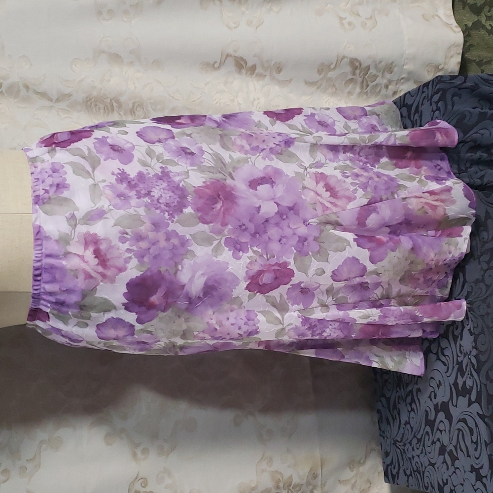 R & K Originals Purple Floral Scarf-like Skirt (12)